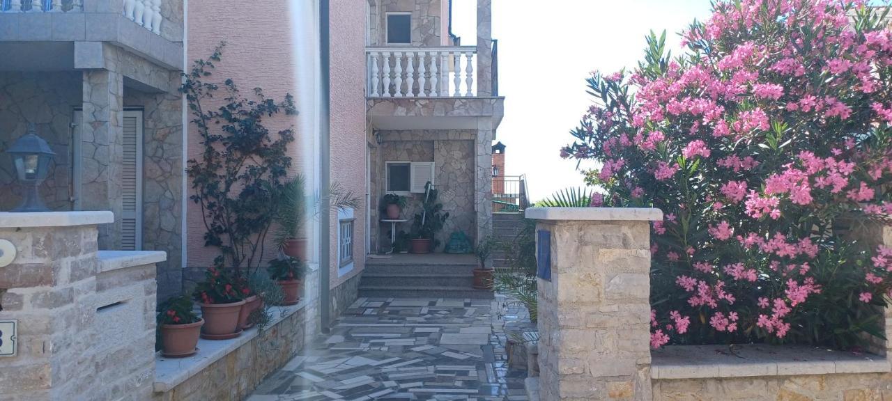 Nova Vas  Apartments Vesna מראה חיצוני תמונה