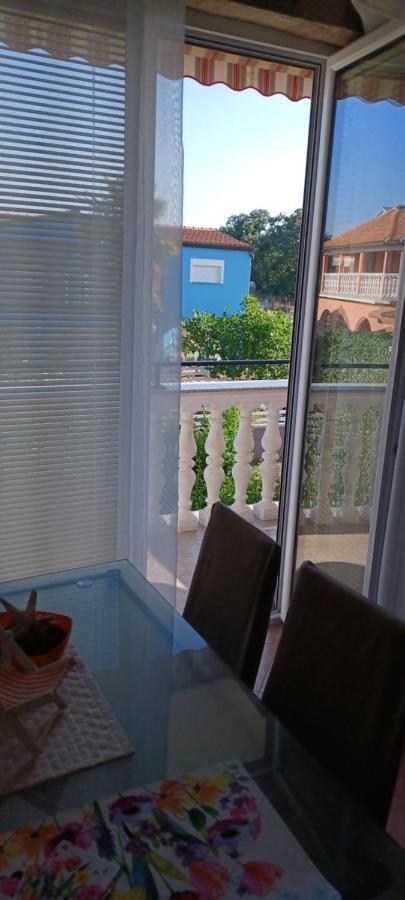 Nova Vas  Apartments Vesna מראה חיצוני תמונה