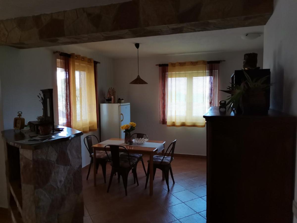 Nova Vas  Apartments Vesna מראה חיצוני תמונה