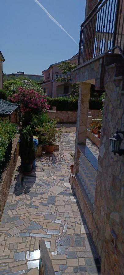 Nova Vas  Apartments Vesna מראה חיצוני תמונה