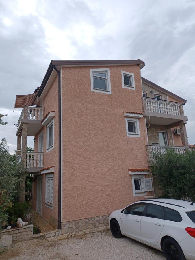 Nova Vas  Apartments Vesna מראה חיצוני תמונה