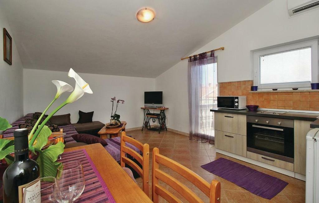 Nova Vas  Apartments Vesna מראה חיצוני תמונה